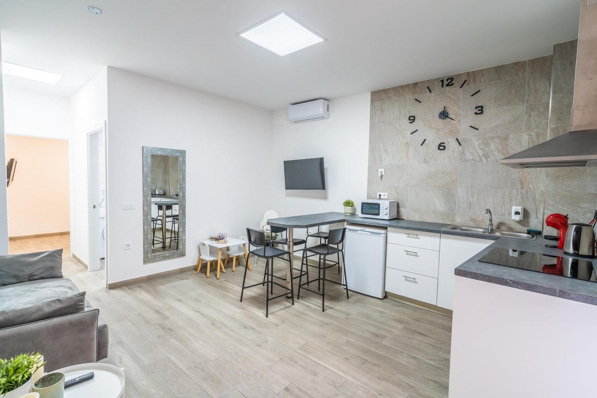 El Puente Holiday Home-Ii 8,1Kms Airport Инхенио Екстериор снимка